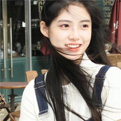 明天、我会成为谁的女友
